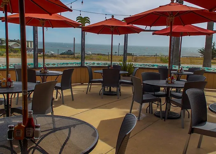 San Simeon Lodge