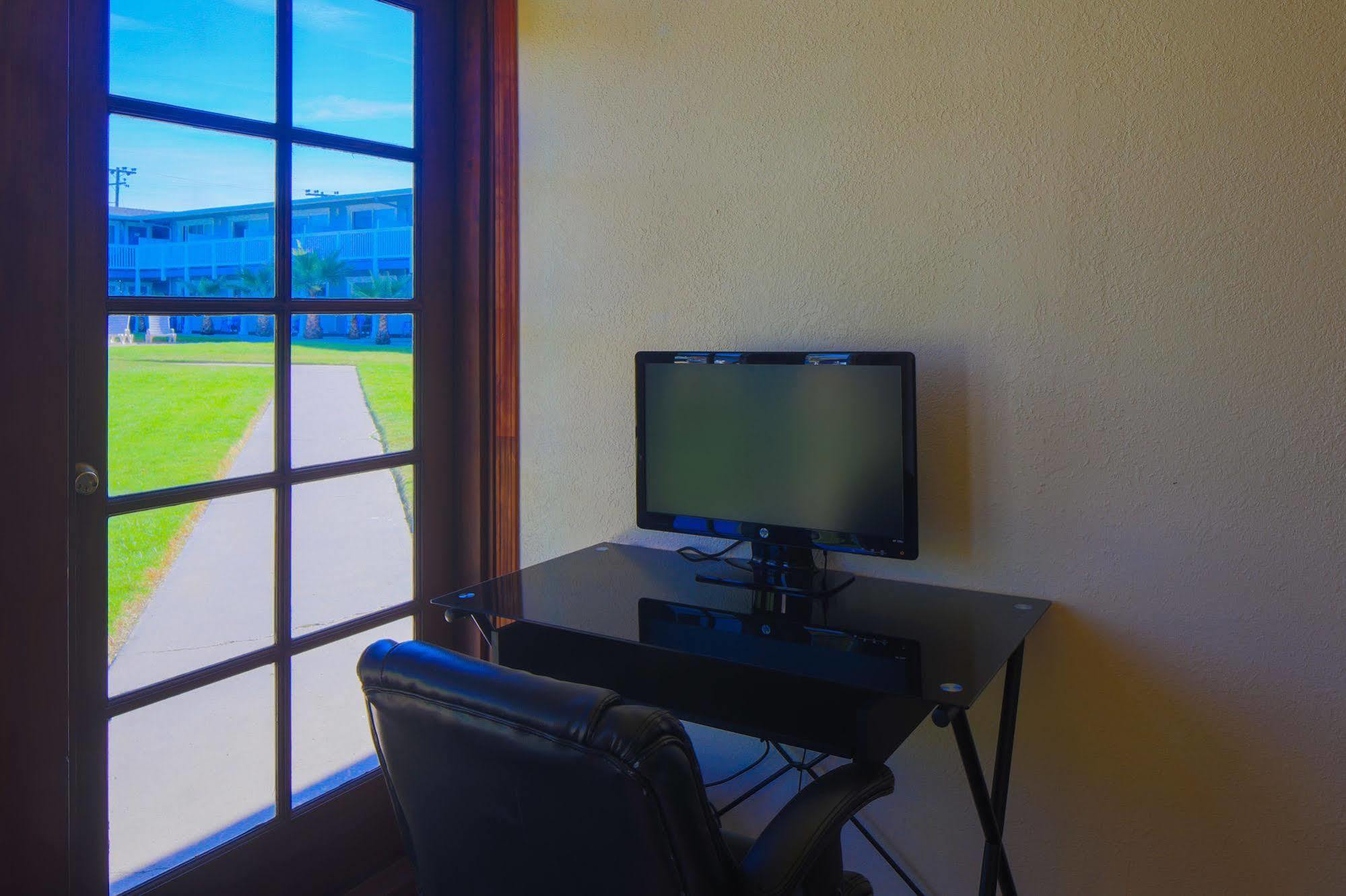 San Simeon Lodge Motel